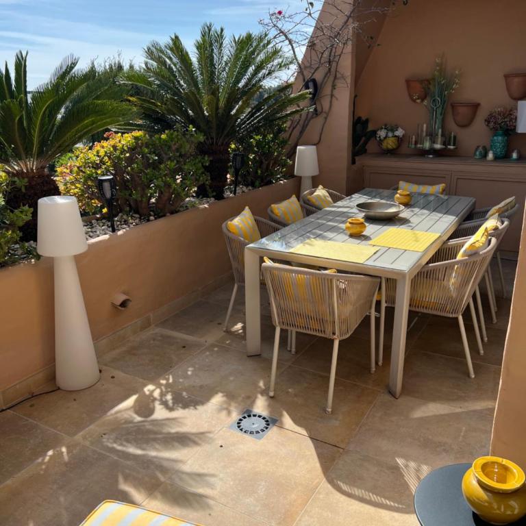 MARBELLA LUXUEUX DUPLEX 3 CH.- 3 BAINS - 155 M² + 100 M² TERRASSES - Apartamento - 42