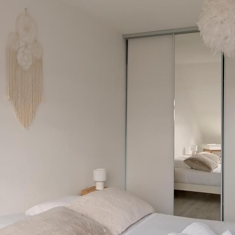 La Source - A 20 minutes à pied du centre - One-Bedroom Apartment - 12