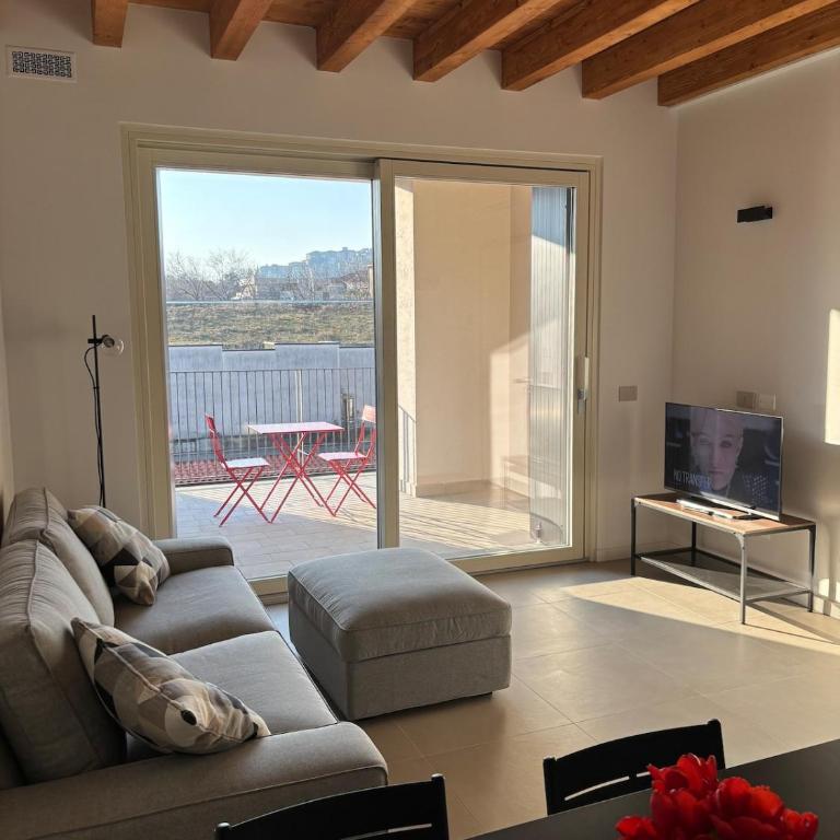 Flat n 5 Torretta - Appartamento con 2 Camere da Letto - 1