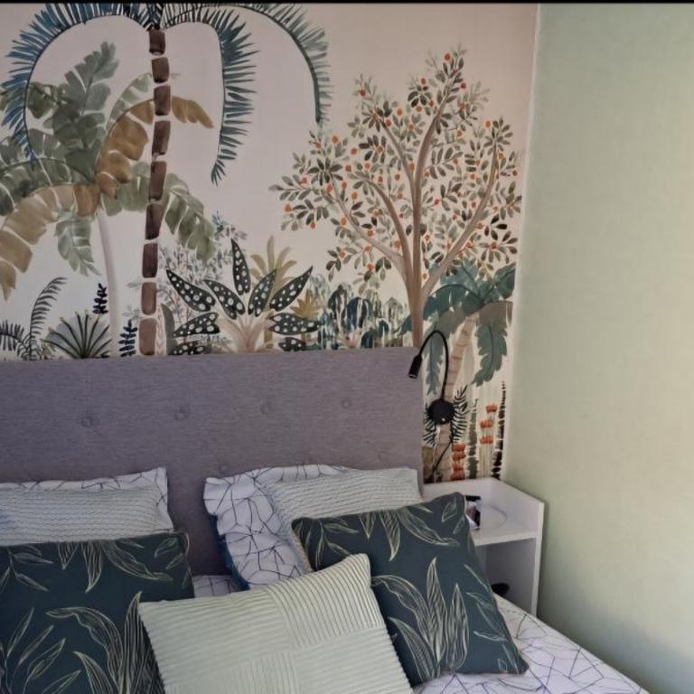 Studio Phannie libre 27septembre au 23 octobre base idéale cure à 50m parking Wi-Fi - Apartment mit 1 Schlafzimmer - 33
