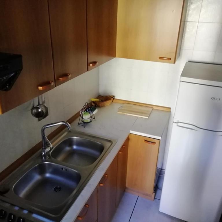 Appartamenti Vacanze Mare - Appartamento Standard con 2 Camere da Letto - 5