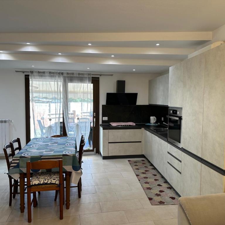 Beautiful Apartment with Swimming Pool - Appartamento con 2 Camere da Letto - 8