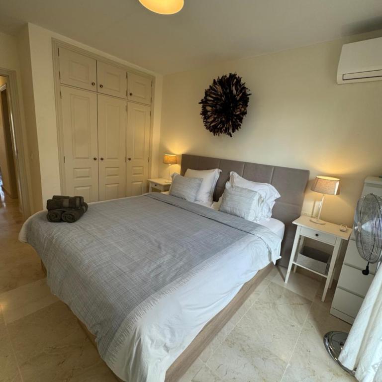 Sunset Rooftop Terrace apartment - One-Bedroom Apartment - 14