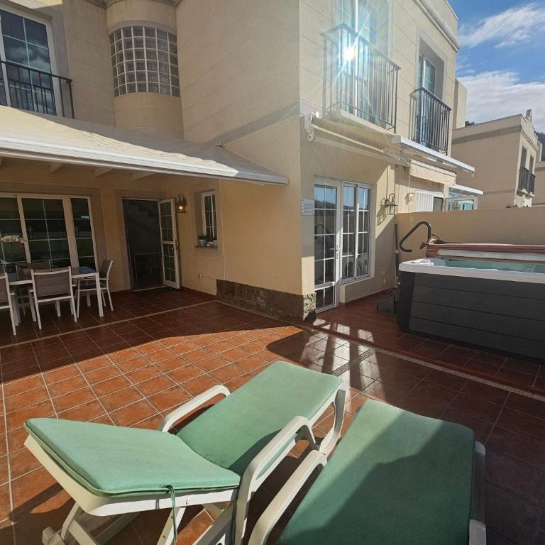 Comfortable modern house with jacuzzi, and access to swimming pool - Apartamento - 15
