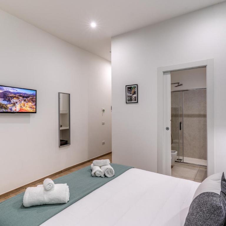 Caravita Rooms - Camera Deluxe - 10