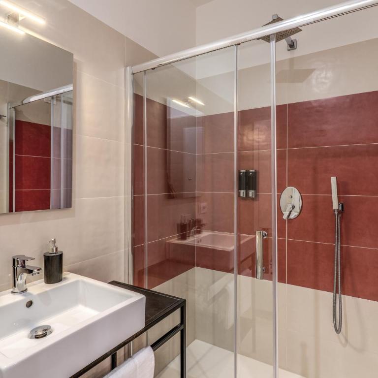 Caravita Rooms - Camera King Superior - 11