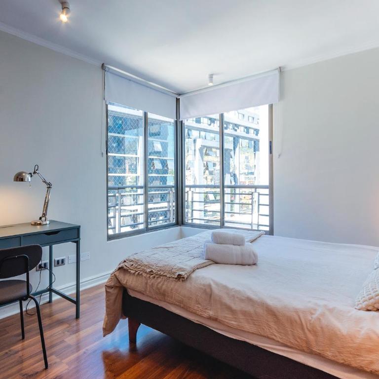 Diego de Velasquez Apartments by Mr BnB - Two-Bedroom Apartment - 3