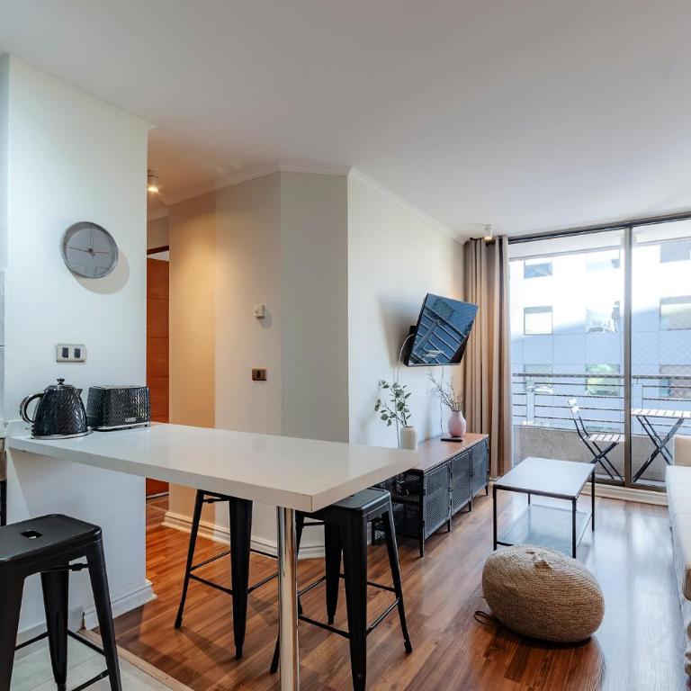 Diego de Velasquez Apartments by Mr BnB - Two-Bedroom Apartment - 12