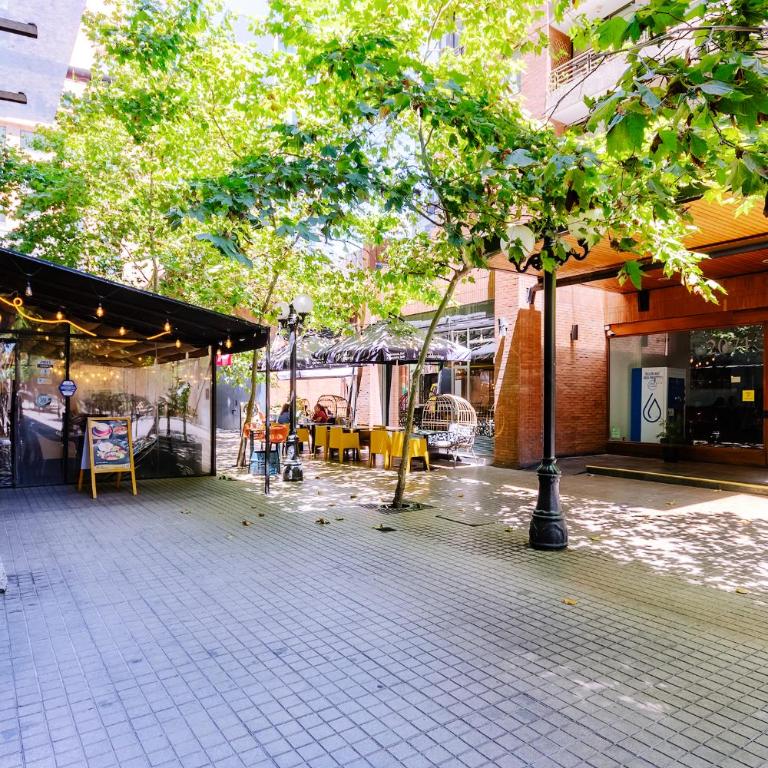 Diego de Velasquez Apartments by Mr BnB - Two-Bedroom Apartment - 14