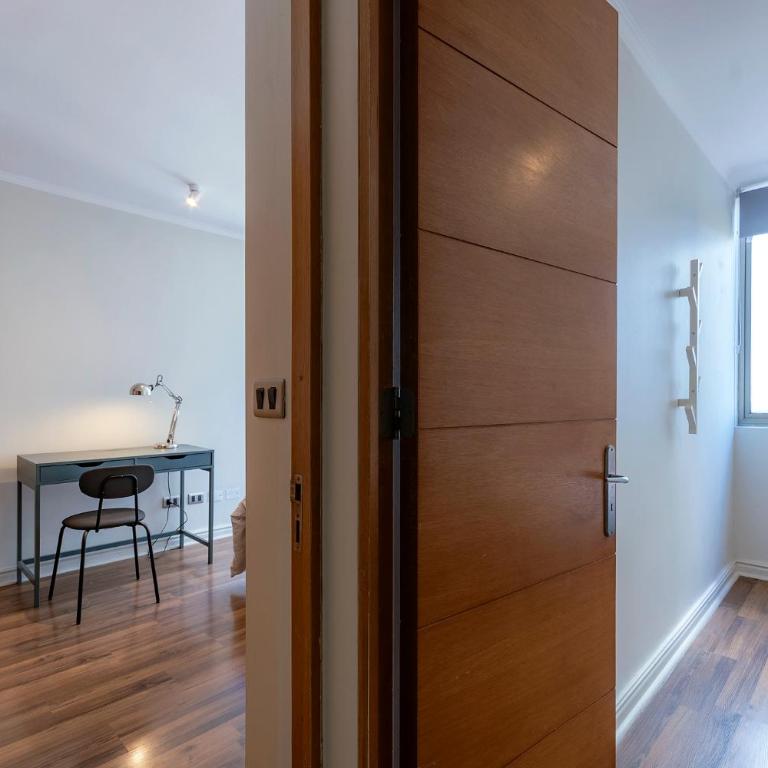 Diego de Velasquez Apartments by Mr BnB - Two-Bedroom Apartment - 15