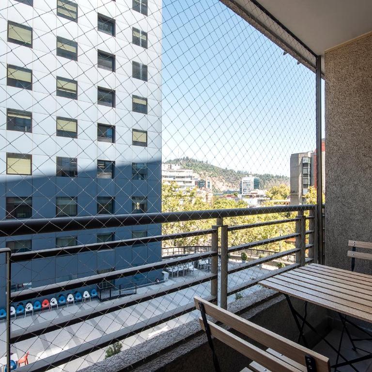 Diego de Velasquez Apartments by Mr BnB - Two-Bedroom Apartment - 17