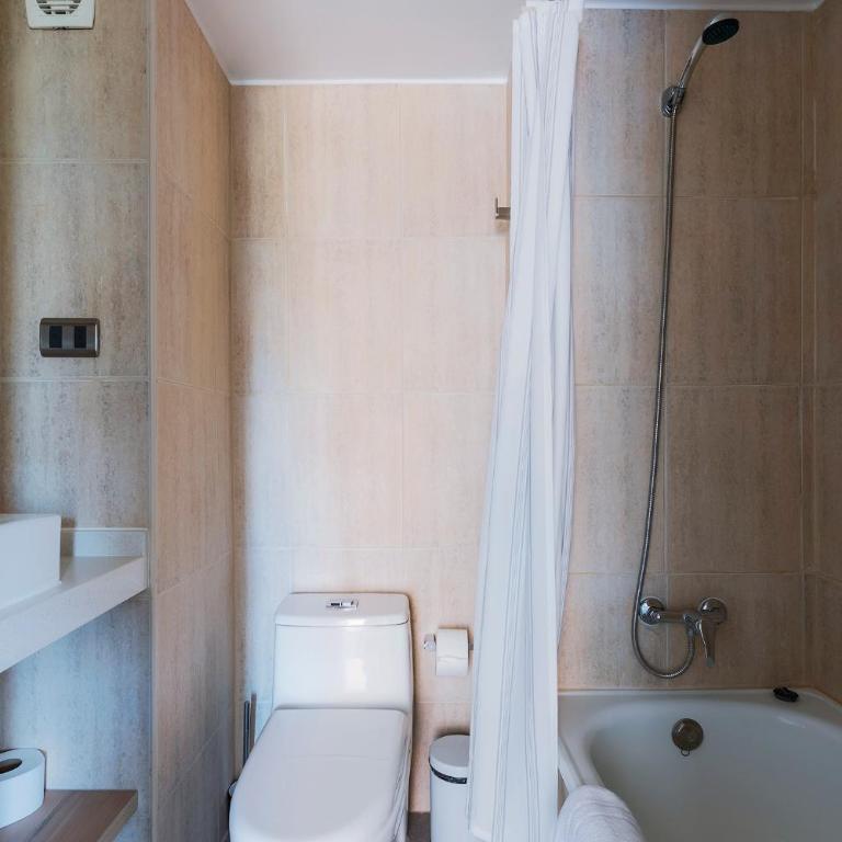 Diego de Velasquez Apartments by Mr BnB - Two-Bedroom Apartment - 17