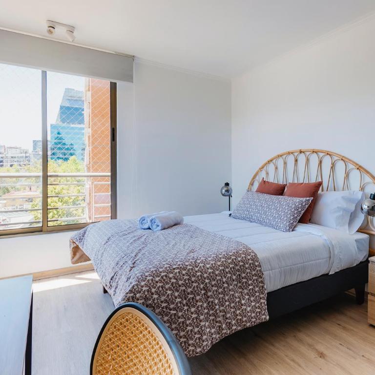 Diego de Velasquez Apartments by Mr BnB - Two-Bedroom Apartment - 25