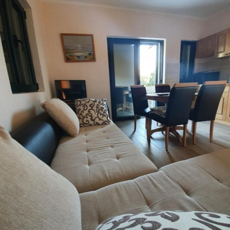 Apartmani Marinero - Apartman sa 1 Spavaćom Sobom - 2