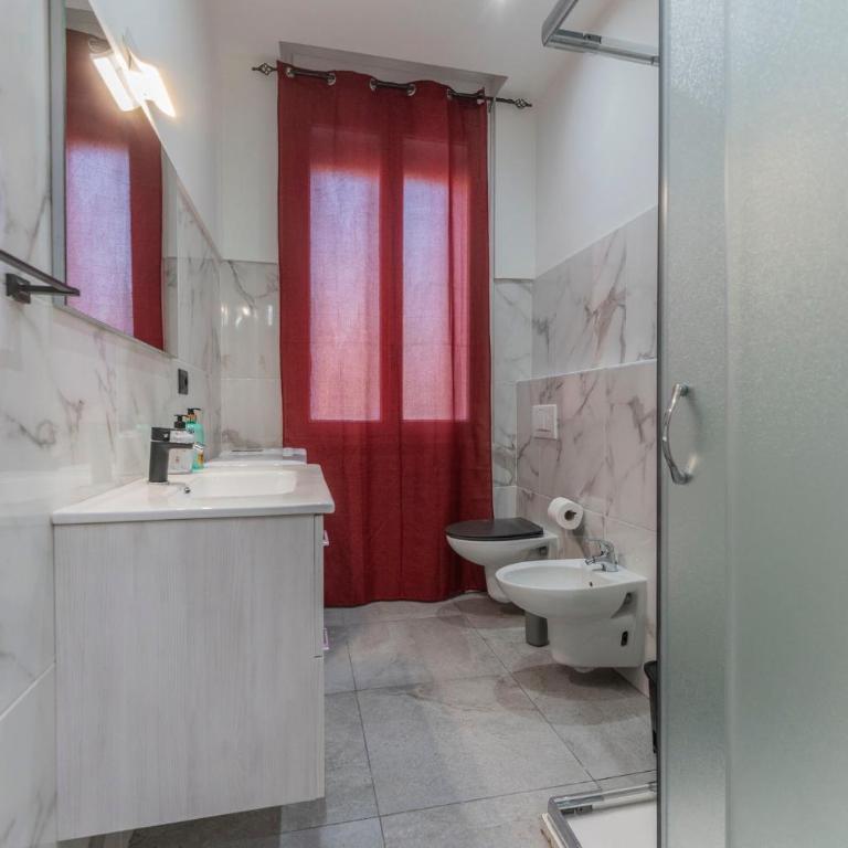 Fioravanti Apartments - San Luca Suite & Genesis House, A pochi passi dalla stazione, vicino al cuore di Bologna - Appartamento Deluxe con 2 Camere da Letto e Balcone - 4
