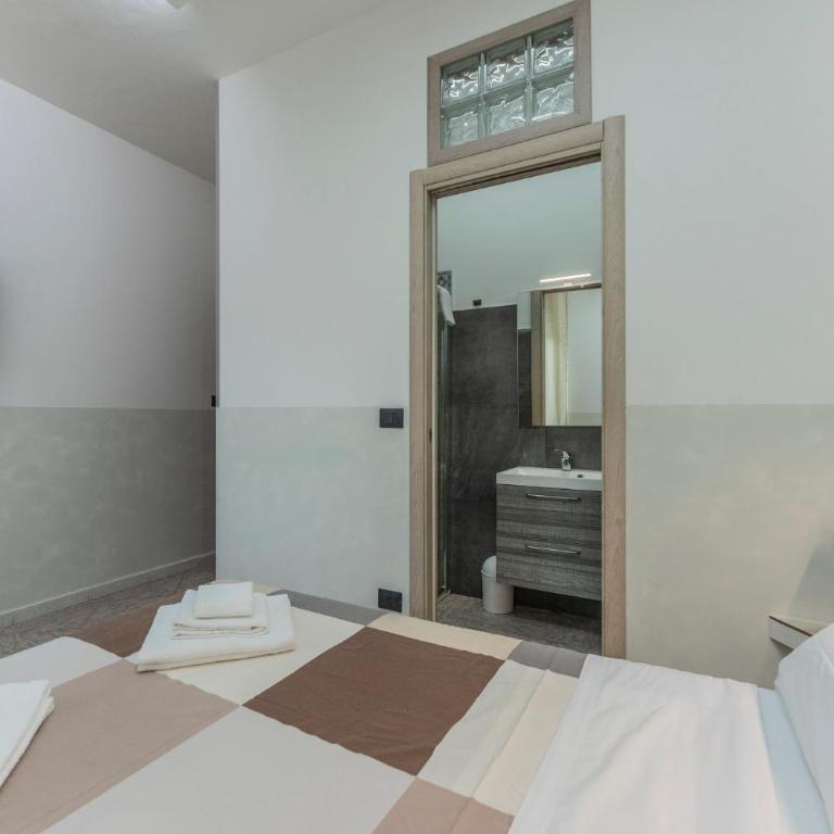 Fioravanti Apartments - San Luca Suite & Genesis House, A pochi passi dalla stazione, vicino al cuore di Bologna - Appartamento Deluxe con 2 Camere da Letto e Balcone - 24