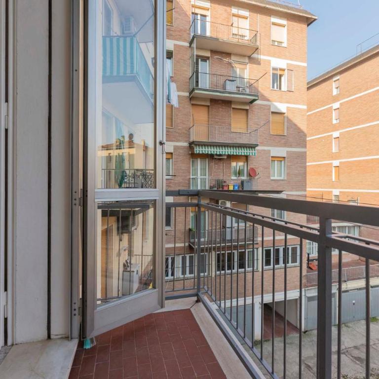 Fioravanti Apartments - San Luca Suite & Genesis House, A pochi passi dalla stazione, vicino al cuore di Bologna - Camera Matrimoniale con Bagno Privato - 34