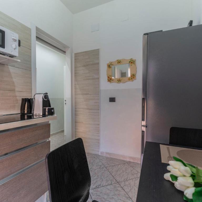 Fioravanti Apartments - San Luca Suite & Genesis House, A pochi passi dalla stazione, vicino al cuore di Bologna - Appartamento Deluxe con 2 Camere da Letto e Balcone - 42