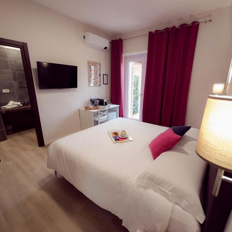 Piol Guest House - Ampia Camera Matrimoniale - 15