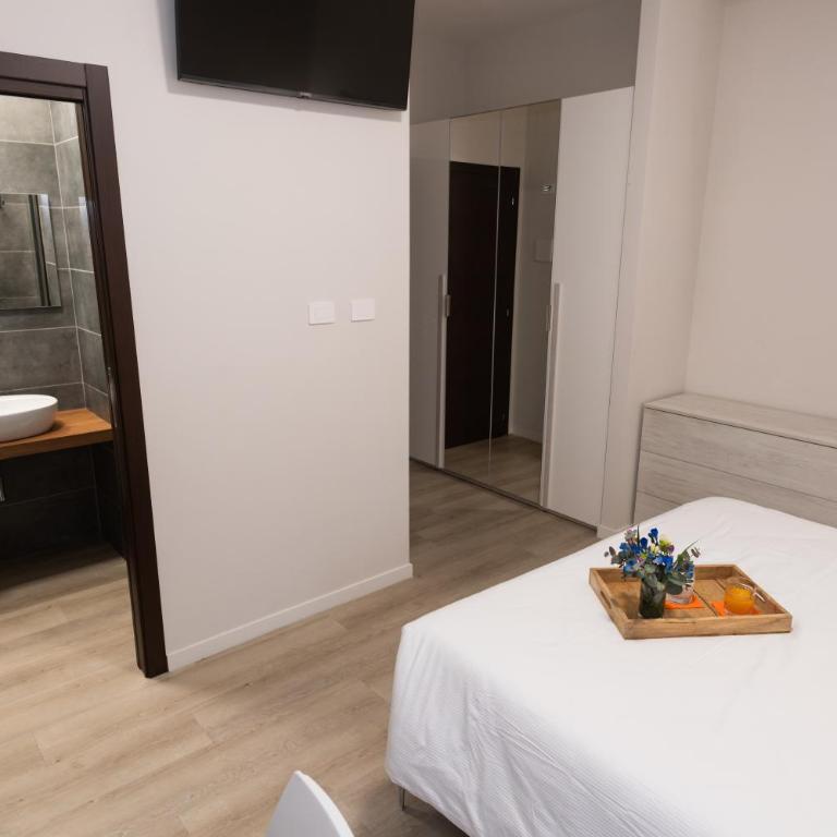 Piol Guest House - Camera Matrimoniale - 13