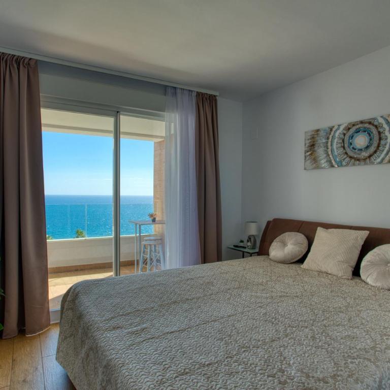 South facing sea views Isea - Two-Bedroom Apartment - 6