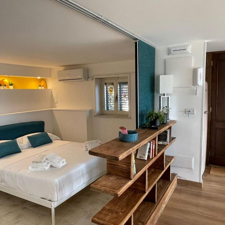 Taormina on the rock - Two-Bedroom Apartment - 10