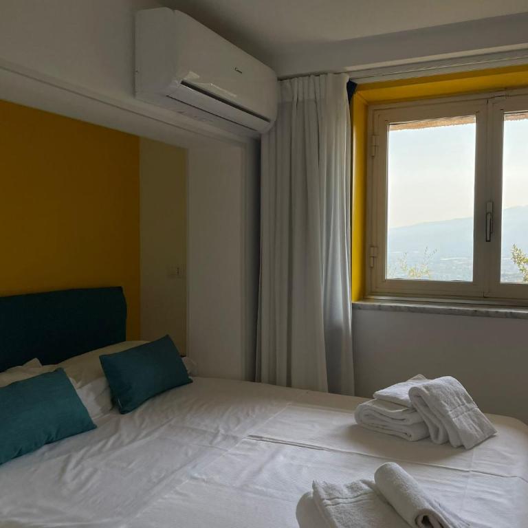 Taormina on the rock - Two-Bedroom Apartment - 13