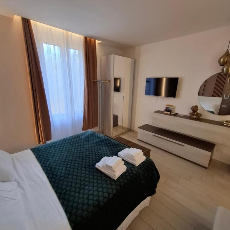 Suite House 5 Terre - Camera King Deluxe - 2