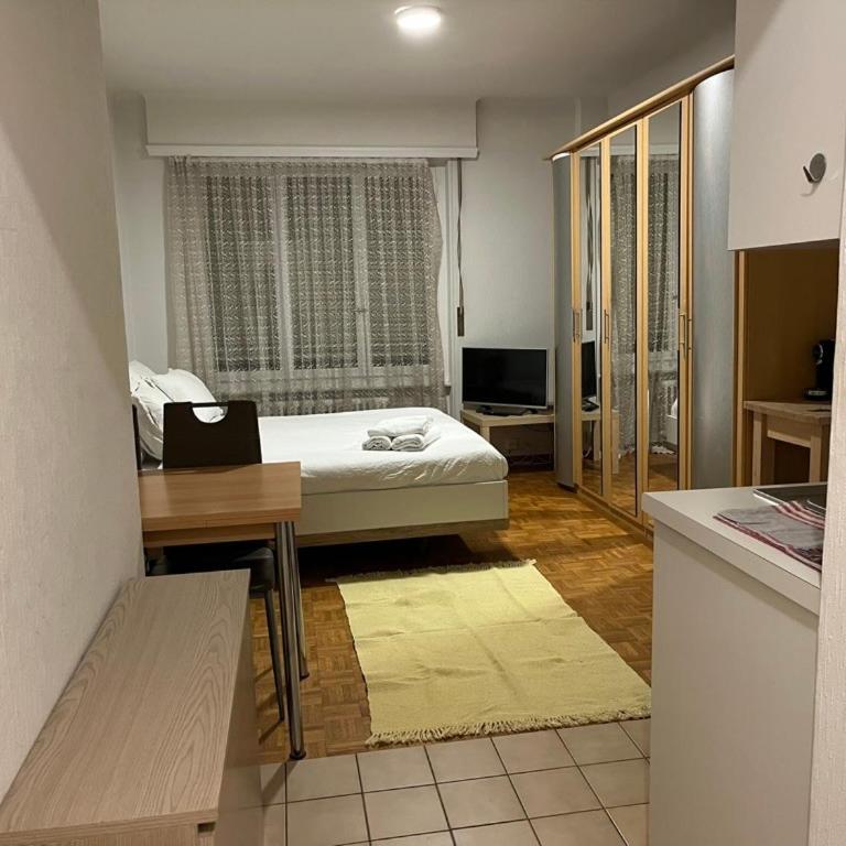 300m from the train station - Apartment mit 1 Schlafzimmer - 1
