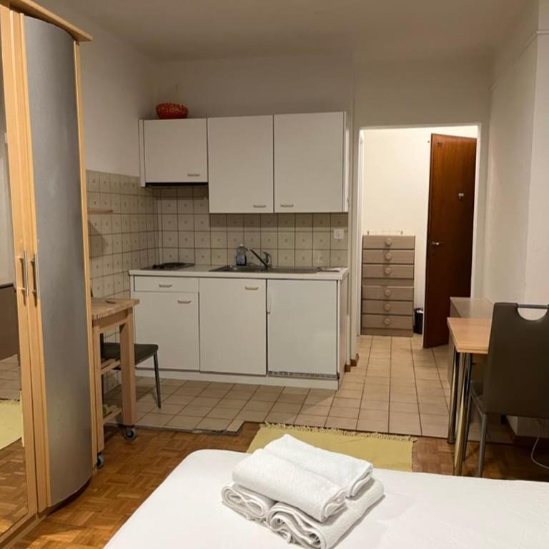 300m from the train station - Apartment mit 1 Schlafzimmer - 4