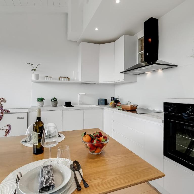 Sky View Apartment Monopoli - Happy Rentals - Appartamento con Terrazza - 11