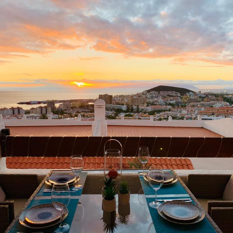 Sunset View Studio at Port Royale with heated pool and free Wi-Fi - Estudio con vistas al mar - 1