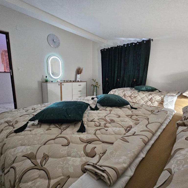 Villa Adanis - Three-Bedroom Townhouse - 18