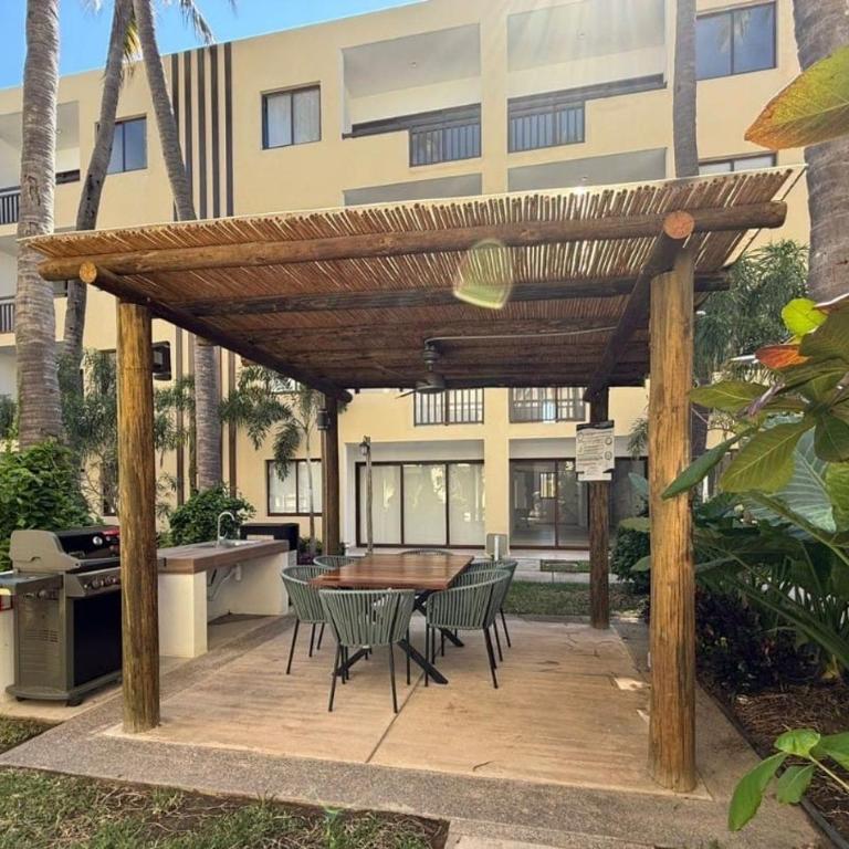 Nuevo departamento con acceso frente a la playa, jacuzzi y alberca climatizada - One-Bedroom Apartment - 24