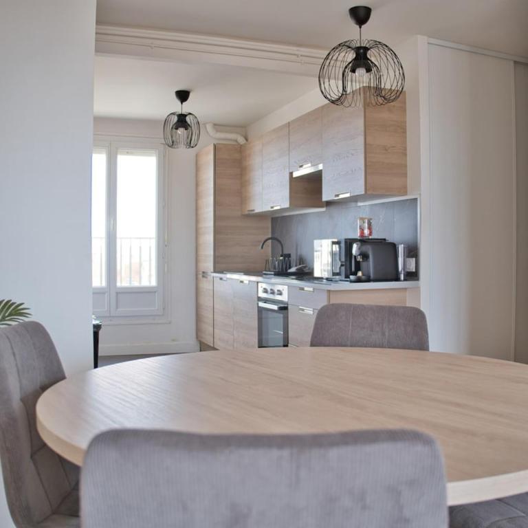 Le Vaillant - Rooftop - Two-Bedroom Apartment - 16