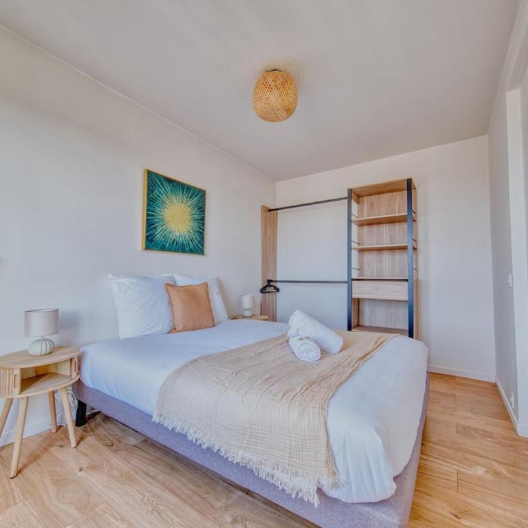 Le Vaillant - Rooftop - Two-Bedroom Apartment - 24
