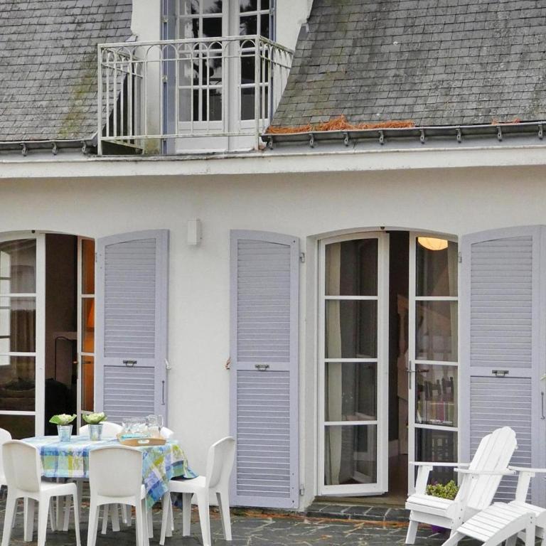 Holiday Home in Carnac near Sandy Beach - Maison de Vacances 4 Chambres - 17