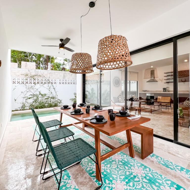 Hermosa Villa con Alberca privada 6px 3R - Three-Bedroom Villa - 4