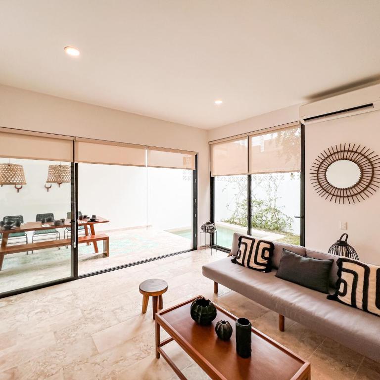 Hermosa Villa con Alberca privada 6px 3R - Three-Bedroom Villa - 5