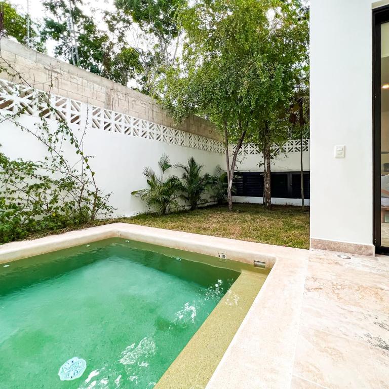 Hermosa Villa con Alberca privada 6px 3R - Three-Bedroom Villa - 32
