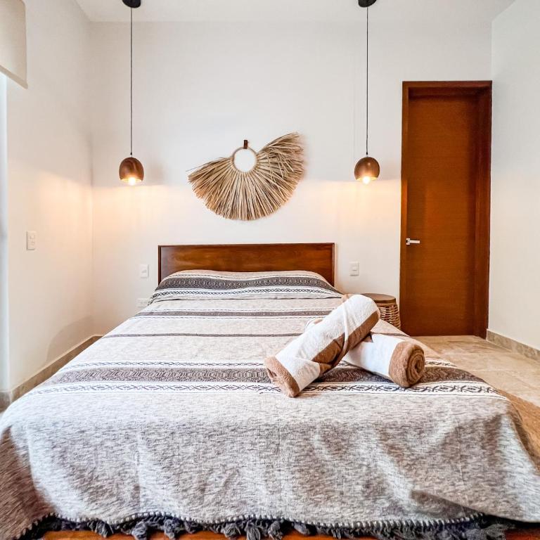 Hermosa Villa con Alberca privada 6px 3R - Three-Bedroom Villa - 59