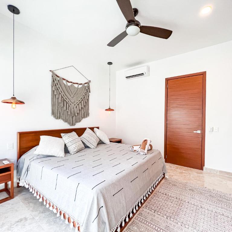 Hermosa Villa con Alberca privada 6px 3R - Three-Bedroom Villa - 71
