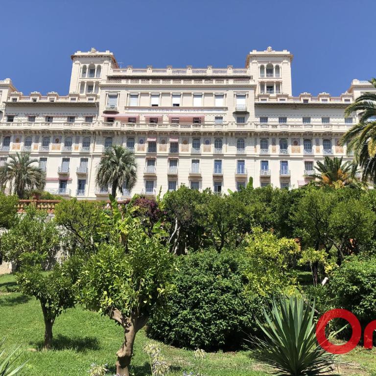 Studio charmant, climatisé, dans un ancien palace à Menton - FR-1-647-45 - Studio - 1