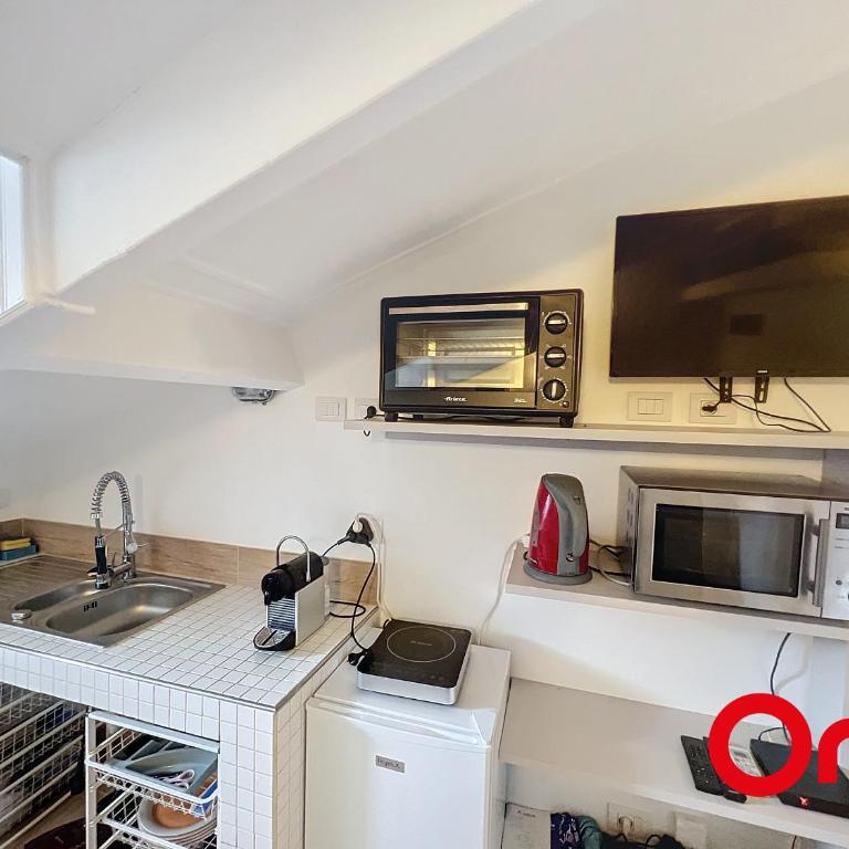Studio charmant, climatisé, dans un ancien palace à Menton - FR-1-647-45 - Studio - 3