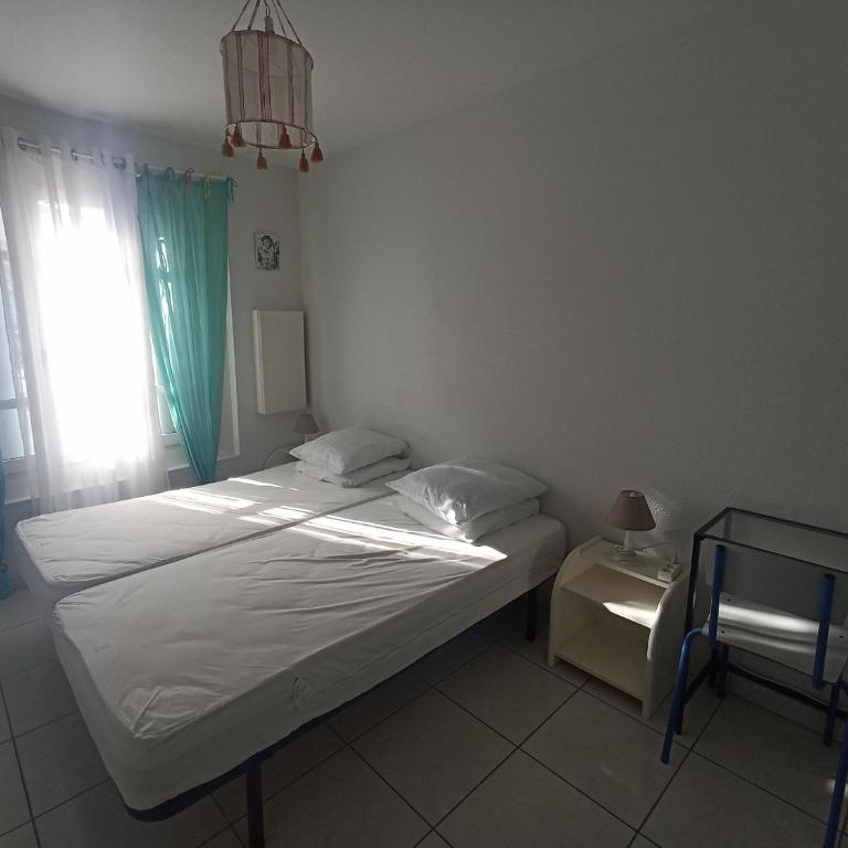 Maison 3 chambres, 6 couchages, proche gare, Sète, WIFI - FR-1-338-605 - Ferienhaus - 6