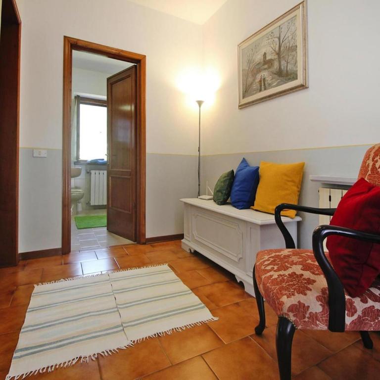 Holiday Home in Camaiore with Mountain Views - Ferienhaus mit 2 Schlafzimmern - 24