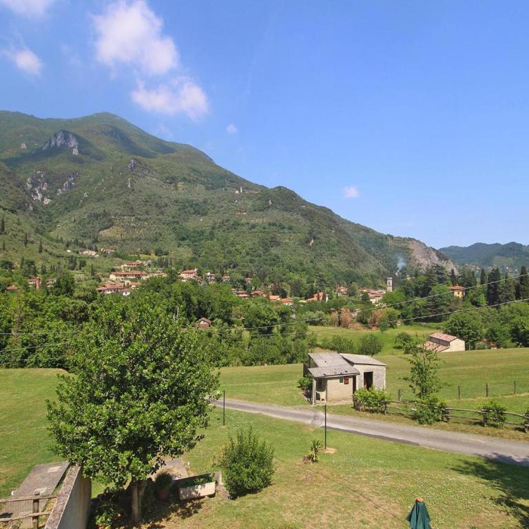 Holiday Home in Camaiore with Mountain Views - Ferienhaus mit 2 Schlafzimmern - 17