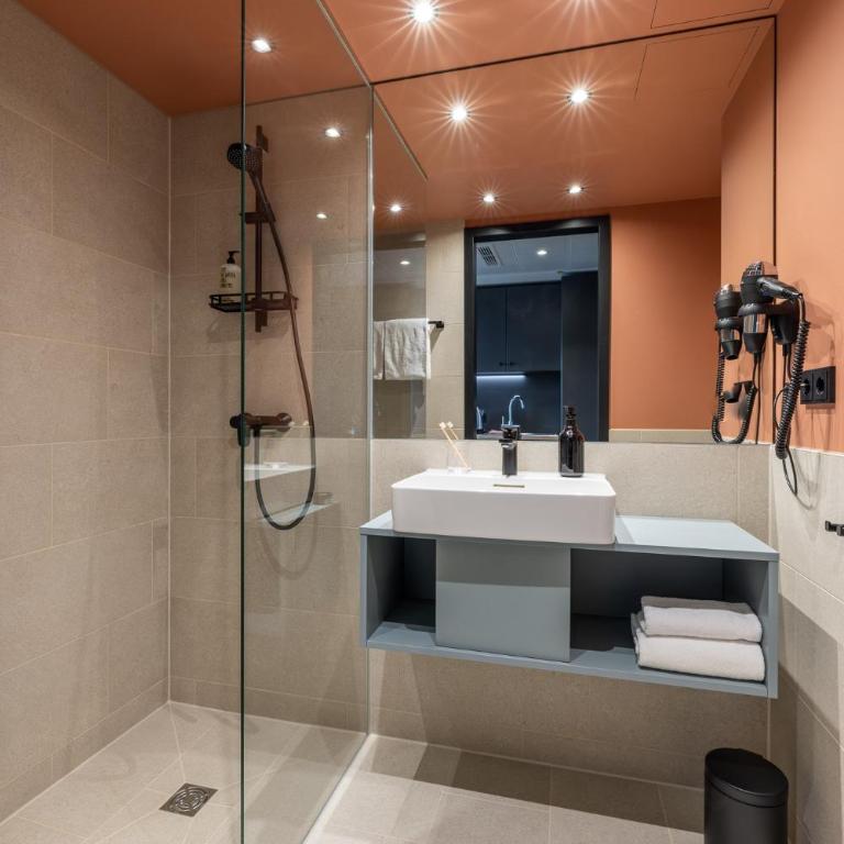 The Base Munich - Apartamento Superior - 1