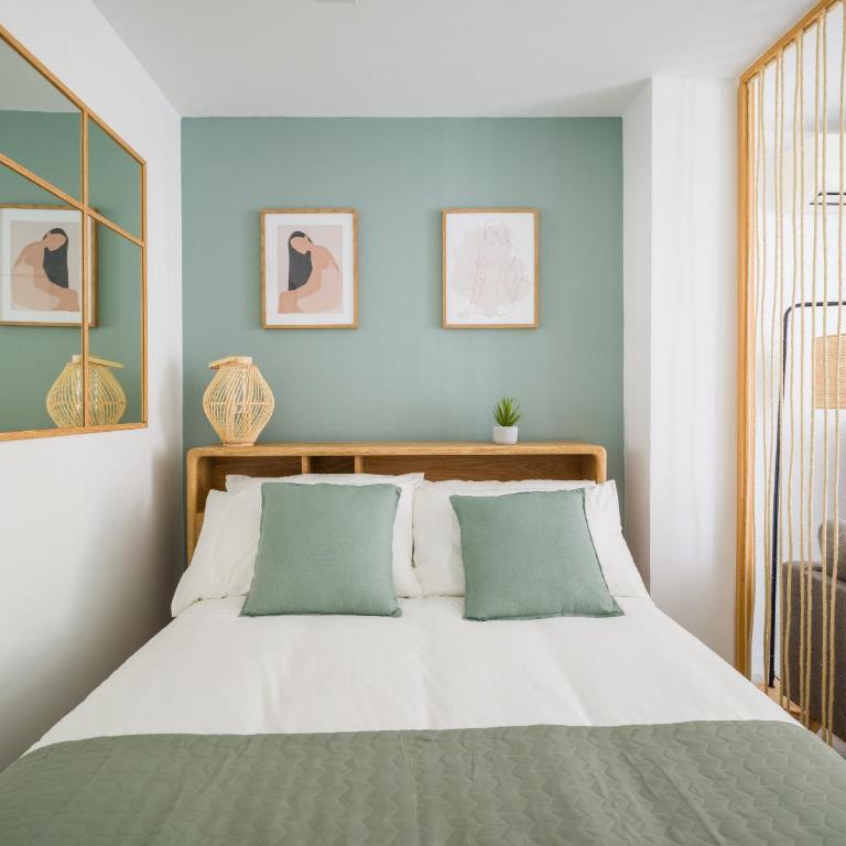 Vertical Oasis Loft,en el corazon de Triana GB1A - Estudio - 1