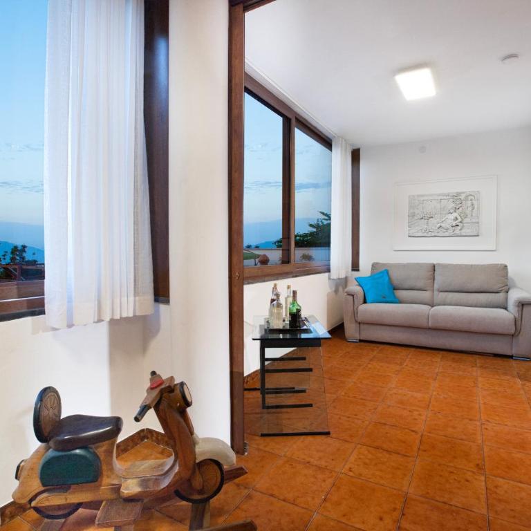 Appartamento in Villa vista Golfo, Jacuzzi privata - Two-Bedroom Villa - 94